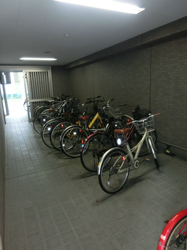 物件内観写真19　(駐輪場)