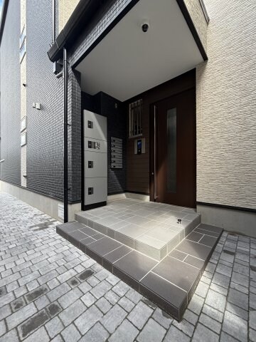 物件外観写真2　(※同物件参考写真)