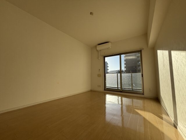 物件内観写真5　(※同物件の別号室の写真です)