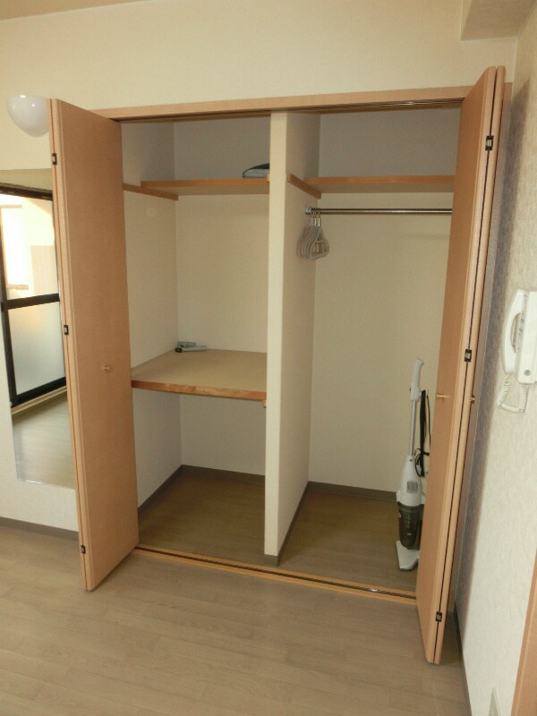 収納(大きなクローゼット)