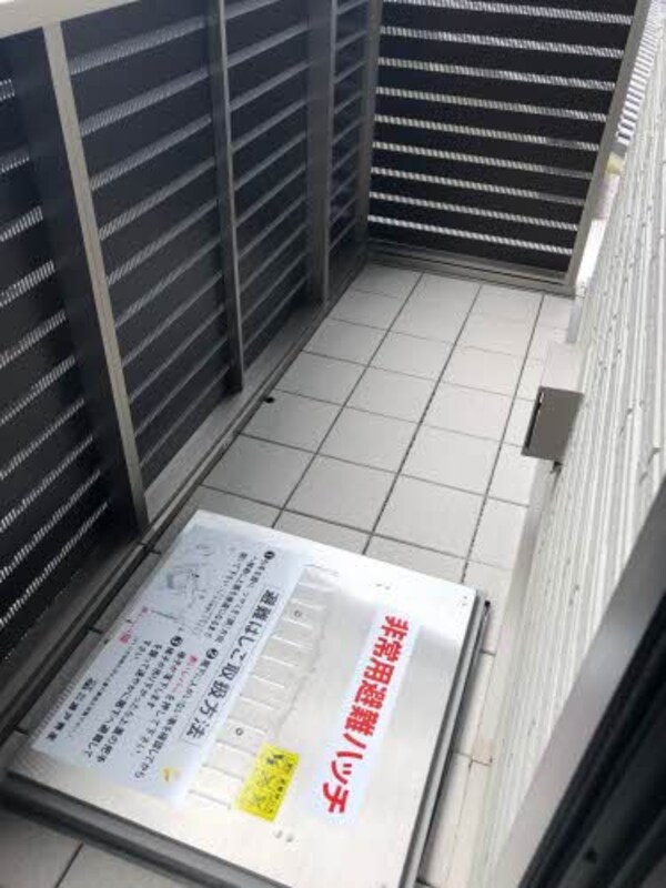 バルコニー
