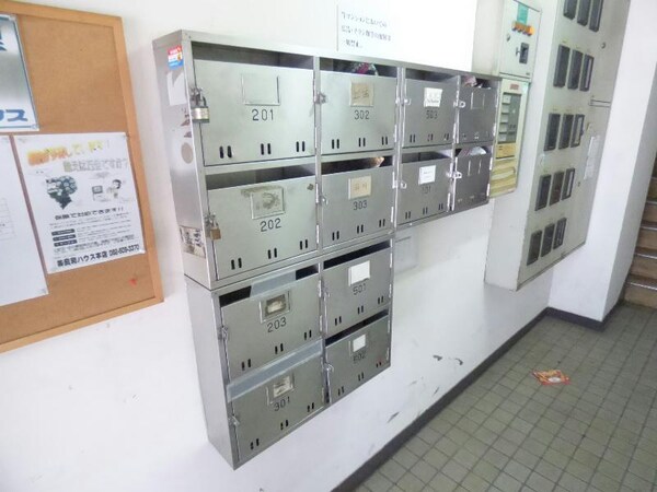 建物設備(メールｂｏｘ)