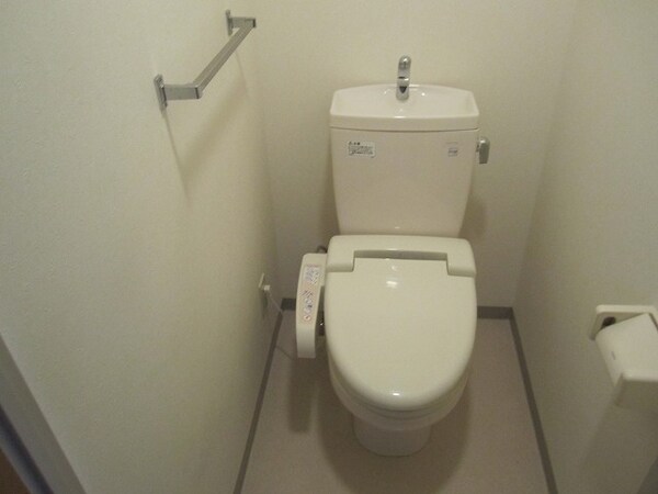 トイレ(※同物件別部屋参考写真)