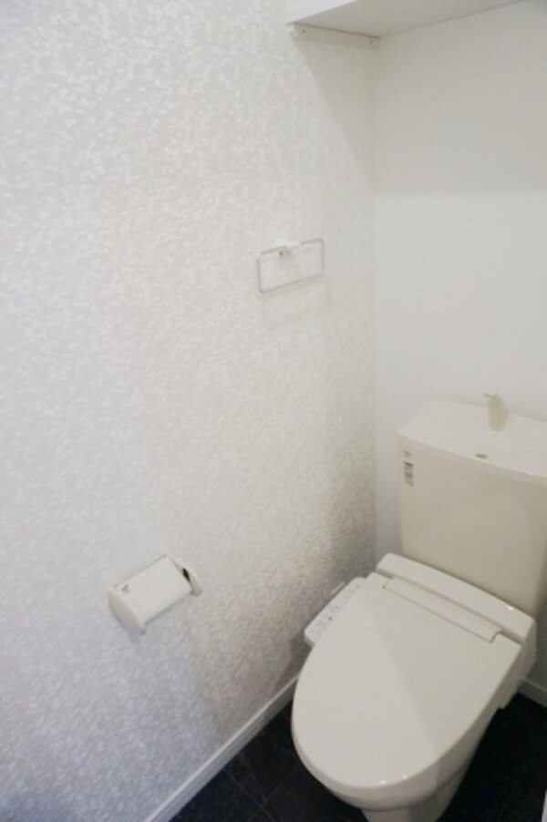 トイレ(※同シリーズの別物件の写真です)
