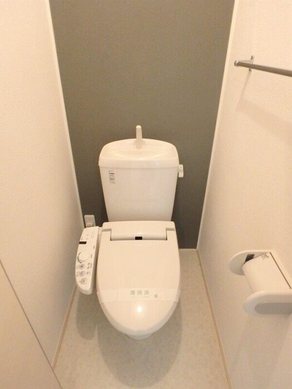 トイレ(※同物件別号室参考写真)