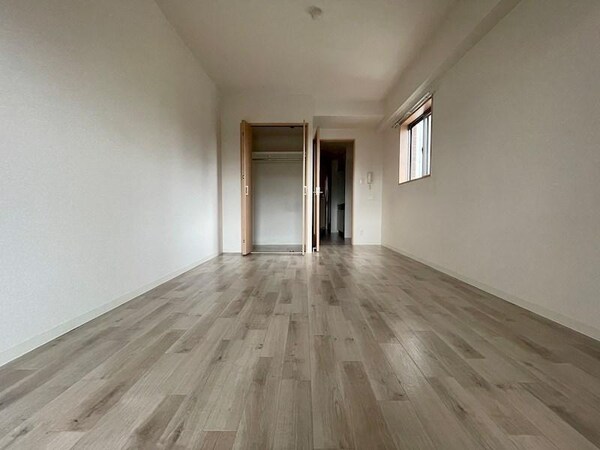 内装他(※同物件、別部屋参考写真)