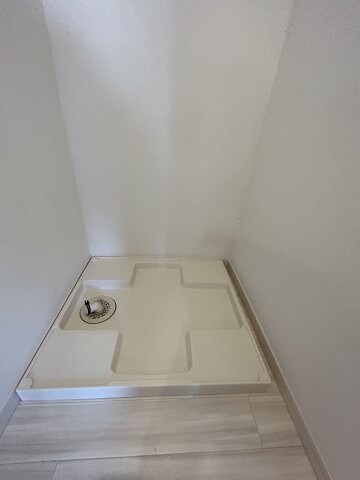 物件内観写真18　(※同物件別号室)