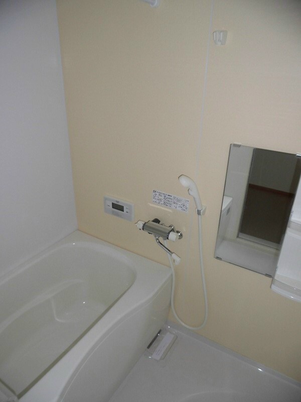 浴室(※同物件参考写真)