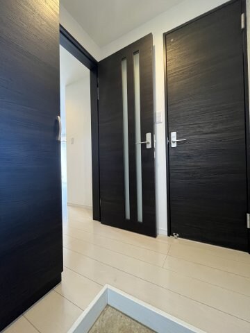 物件内観写真3　(※別号室参考写真)