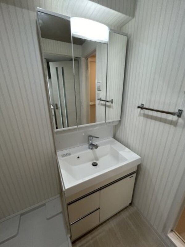 洗面・脱衣所(同物件別号室参考写真)