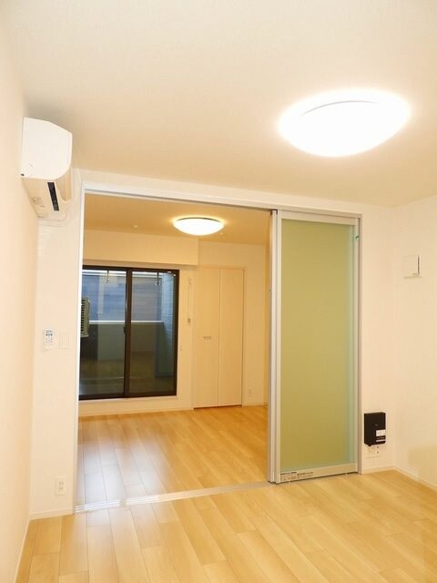 物件内観写真6　(※同物件別号室参考写真)