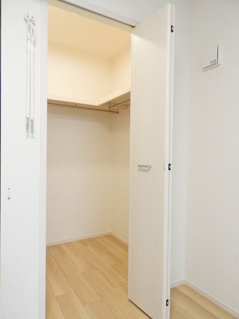 物件内観写真11　(※同物件別号室参考写真)