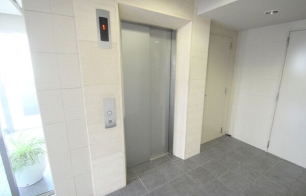 ロビー・ラウンジ