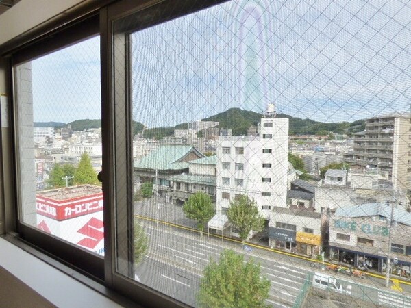 内装他