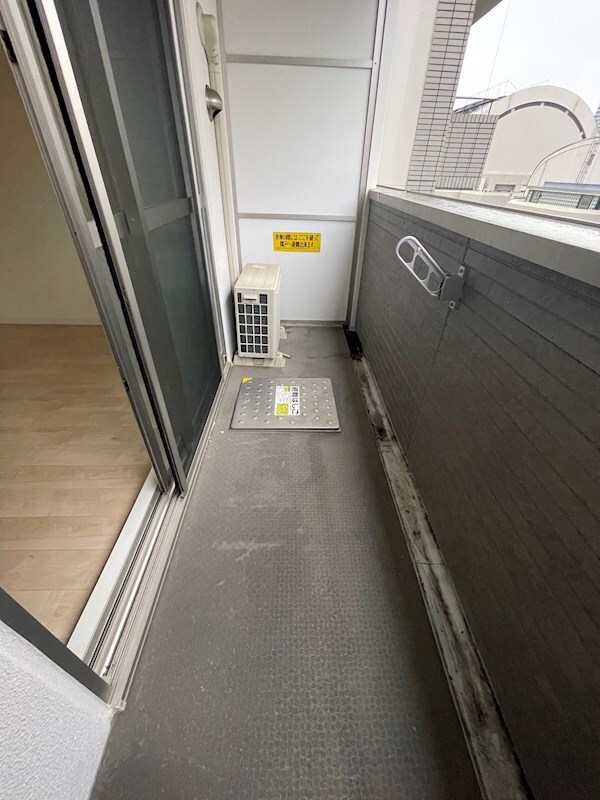 バルコニー(※同物件別号室参考写真)