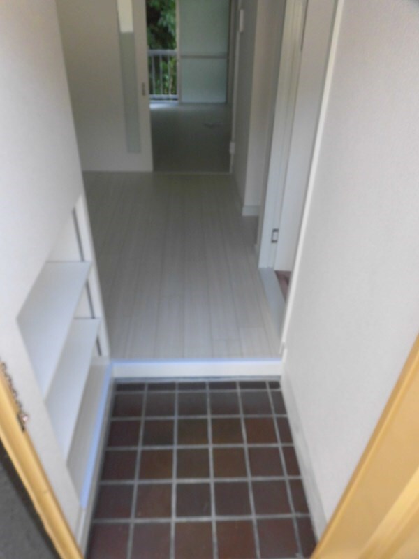 玄関(※同物件写真)