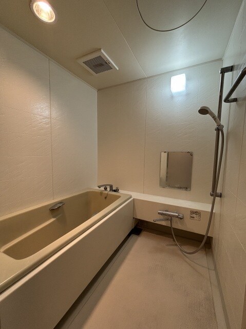 物件内観写真8　(☆ゆったりバスルーム)