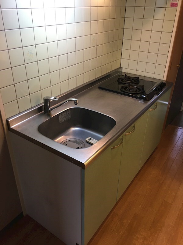 キッチン(※同物件別号室参考写真)