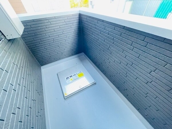 バルコニー(※同物件別号室参考写真)