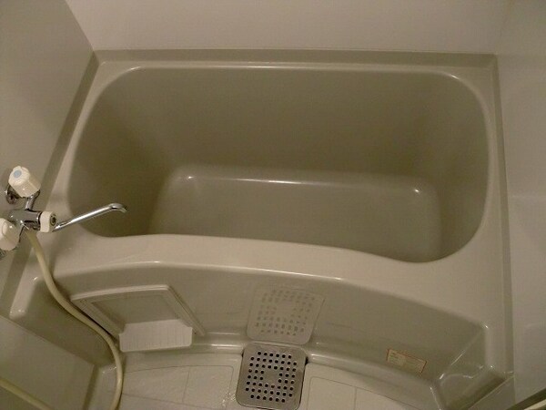 浴室(※同マンション別部屋の参考写真です。)
