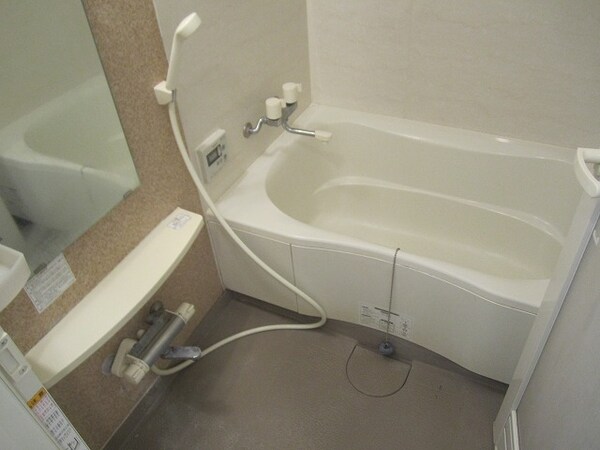 浴室(※同物件別号室参考写真)