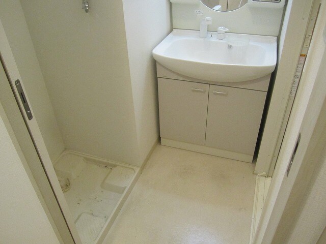 物件内観写真9　(※同物件別号室参考写真)