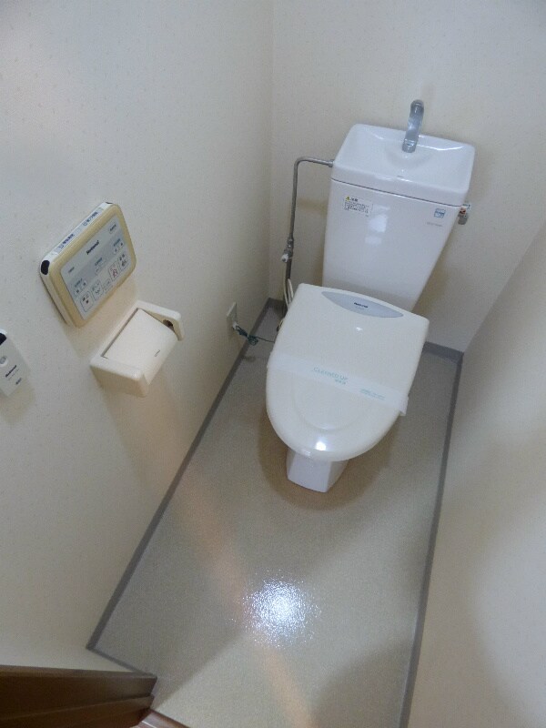 トイレ(※同物件別部屋参考写真)