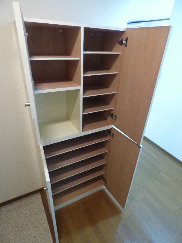 収納(※同物件別部屋参考写真)