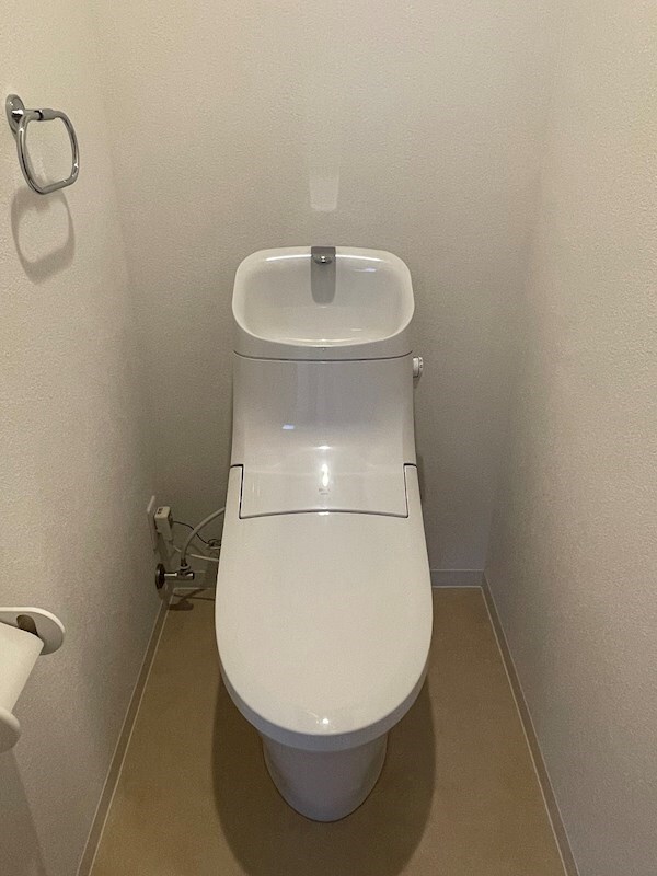 トイレ(※同物件、別部屋参考写真)