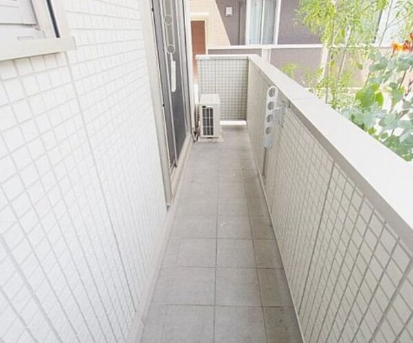 バルコニー(※同物件別号室参考写真)