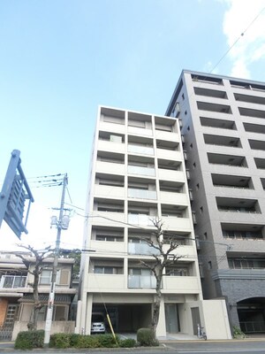 白島九軒町ハイツ外観写真