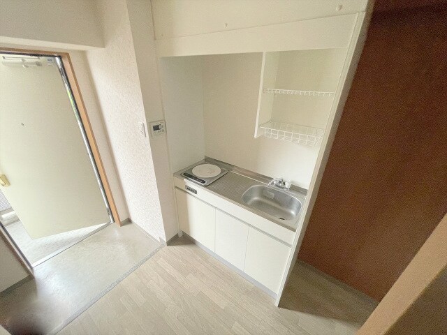 物件内観写真5　(※同物件別号室)