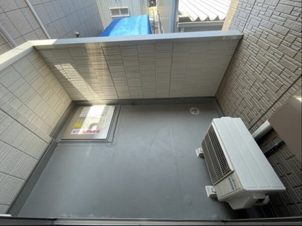 バルコニー(※同物件別号室参考写真)