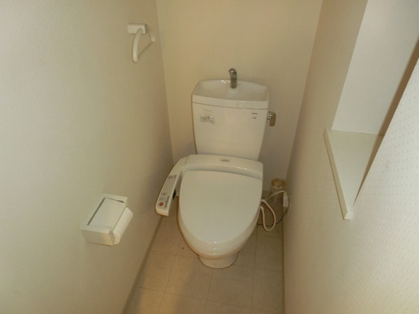 トイレ(※同物件別号室参考写真)