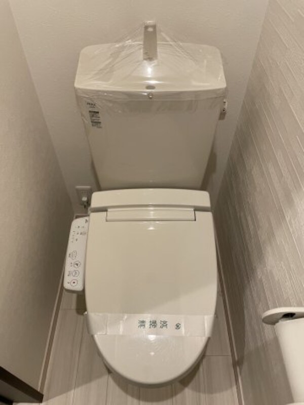 トイレ(※同シリーズの別物件の写真です)