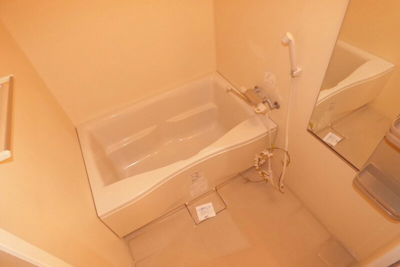 物件内観写真9　(同物件別号室参考写真)