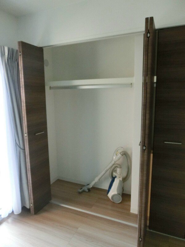 物件内観写真12　(別号室参考写真)