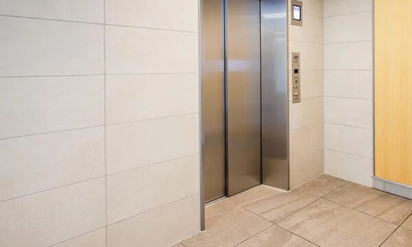 ロビー・ラウンジ