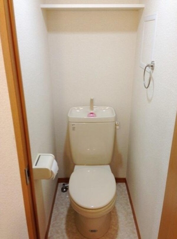 トイレ(★★仲介手数料は半月分【0.54ヶ月】！★★)