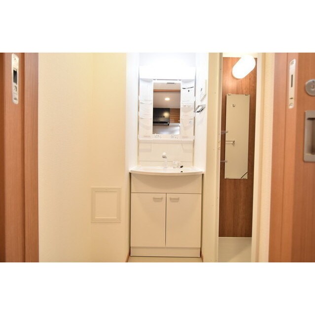 物件内観写真10　(別号室参考写真)