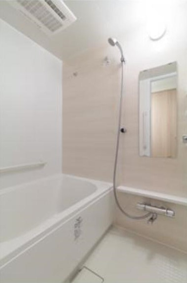 浴室(弊社は全物件が仲介手数料半月分+税でご紹介可能です。)