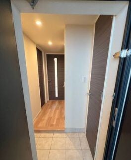 物件内観写真3　(別号室参考写真)