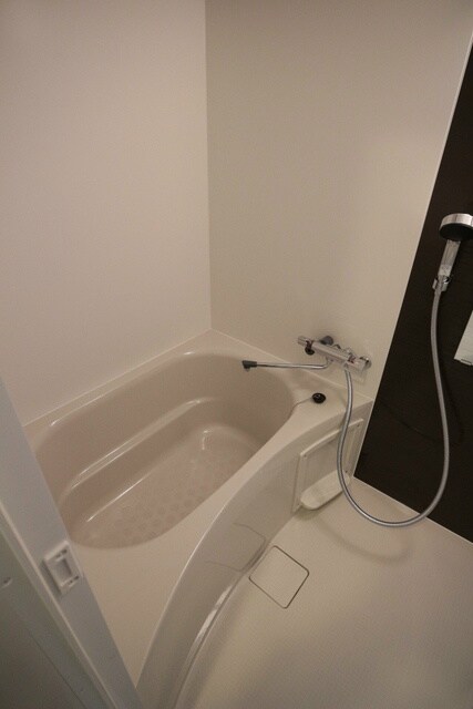 物件内観写真7　(家電・家具が1式揃っております！)