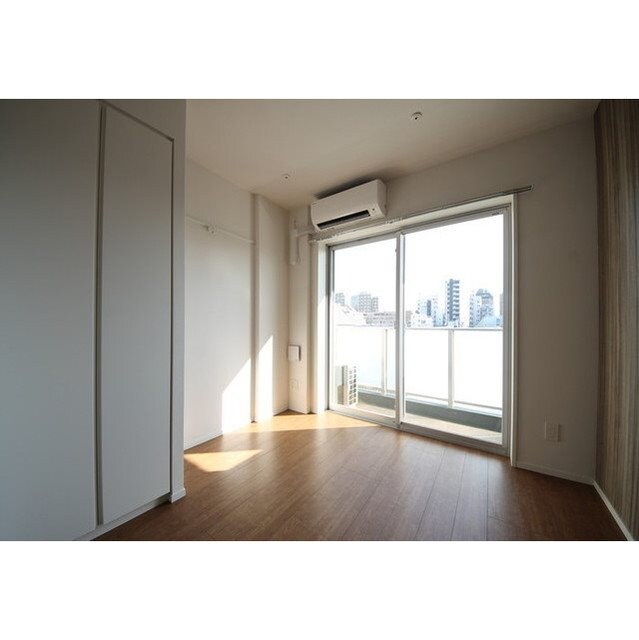 物件内観写真8　(別号室参考写真)