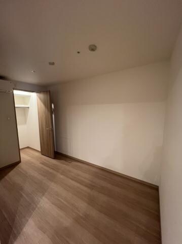 物件内観写真11　(別号室参考写真)