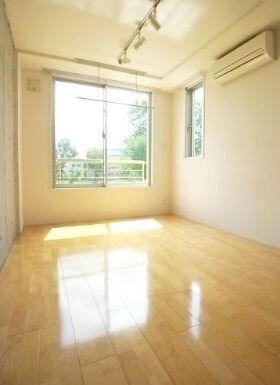 物件内観写真8　(★最上階・南西角部屋・2面採光★)