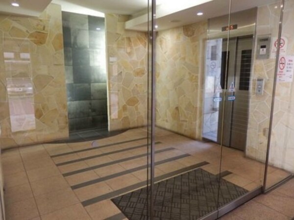 ロビー・ラウンジ