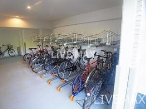 物件外観写真4　(駐輪場)