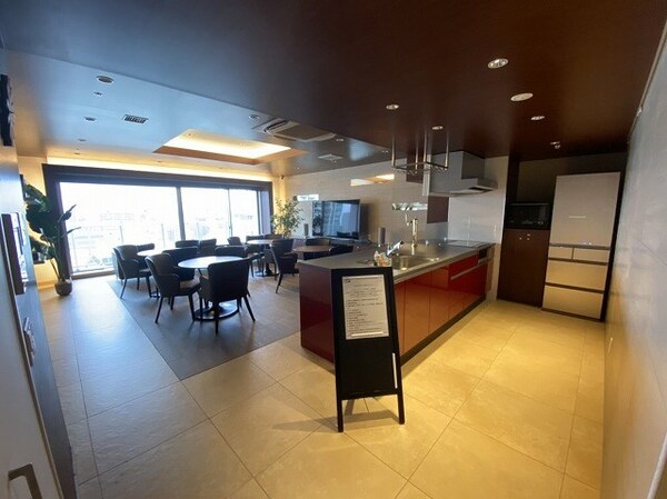 建物設備(最上階スカイラウンジ・キッチン付)