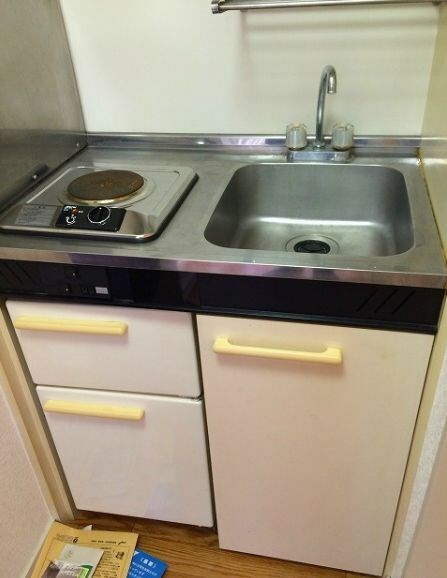 物件内観写真4　(家具家電一式付き！仲介手数料は半月分です！)